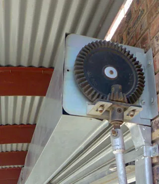 Edmonds Garage Door Shop Edmonds, WA 425-880-3884 - sb-rolling-garage-doors-01