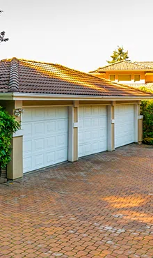 Edmonds Garage Door Shop Edmonds, WA 425-880-3884 - sb-specialty-garage-doors-01